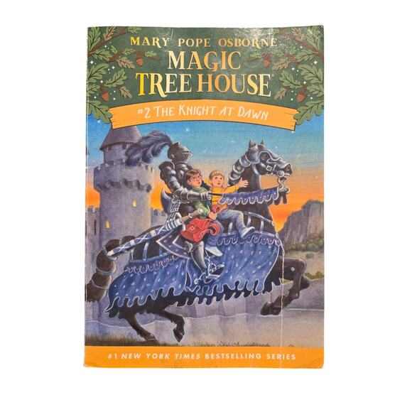 MAGIC TREE HOUSE #2 THE KNIGHT AT DAWN Mary Pope Osborne Chapter Book - Picture 1 of 7